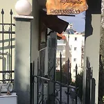 Casa Di Famiglia *