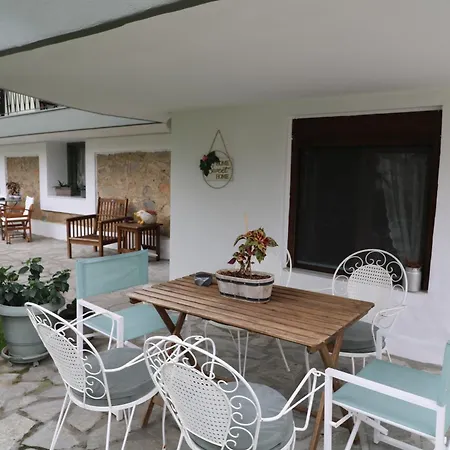 Casa Di Famiglia * Tesalónica